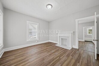 824 Carson St in Memphis, TN - Building Photo - Building Photo