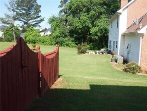 2017 Evergreen Dr SE in Conyers, GA - Building Photo - Building Photo