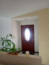 17307 SW 115th Ave in Miami, FL - Building Photo - Building Photo