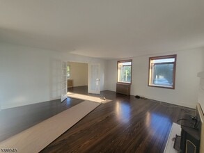 59 Mendham Ave in Morristown, NJ - Building Photo - Building Photo