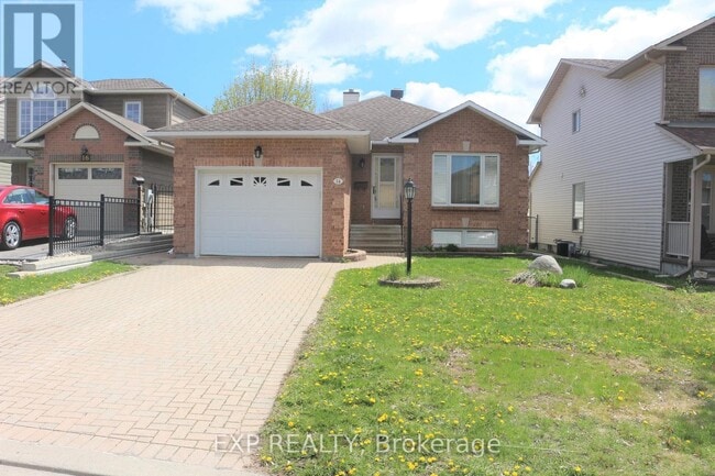 property at 14 Black Rivers Pl