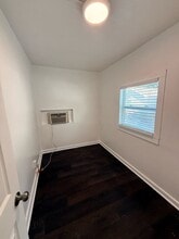 1865 29th Ave N in St. Petersburg, FL - Building Photo - Building Photo