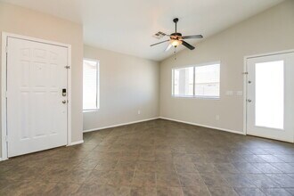 29420 N Blackfoot Daisy Dr in San Tan Valley, AZ - Building Photo - Building Photo