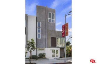 5508 W Olympic Blvd in Los Angeles, CA - Building Photo - Building Photo