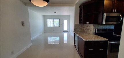 1304 NE 16th Ave in Fort Lauderdale, FL - Building Photo - Building Photo
