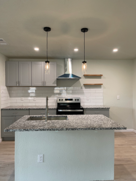 1626 Solitude Dr in Dallas, TX - Building Photo