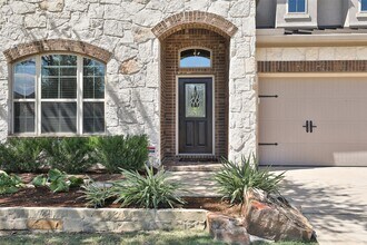 2215 Tonkawa Trl in Katy, TX - Building Photo - Building Photo