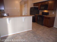 115 Windsor Pines Way photo'