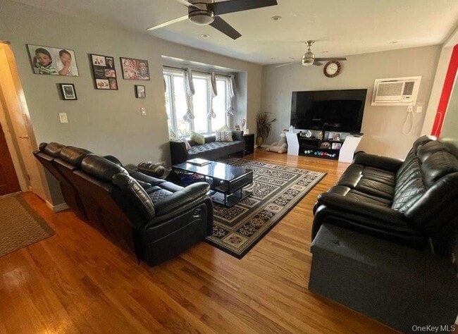 property at 54 Camden Pl