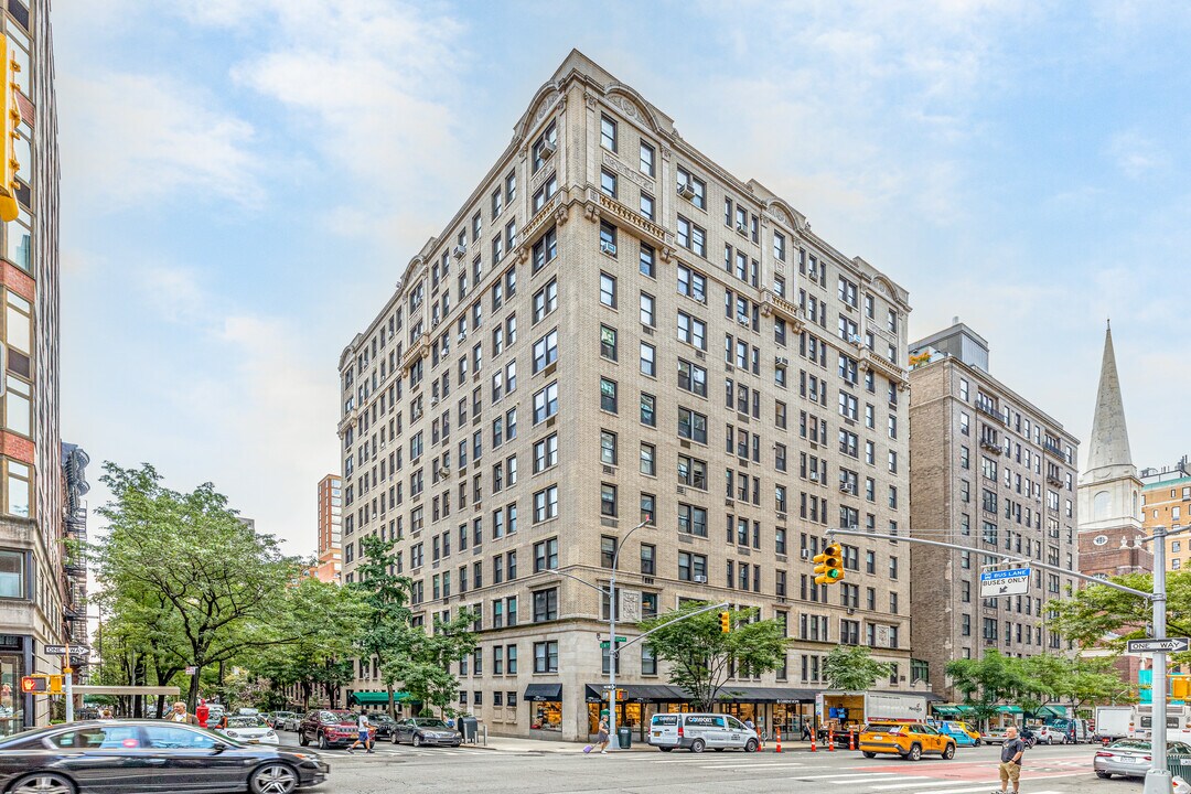 1187-1193 Lexington Ave in New York, NY - Foto de edificio