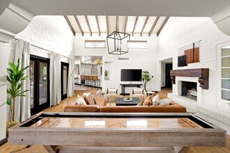 4744 Saguaro Pl in Paradise Valley, AZ - Building Photo - Building Photo