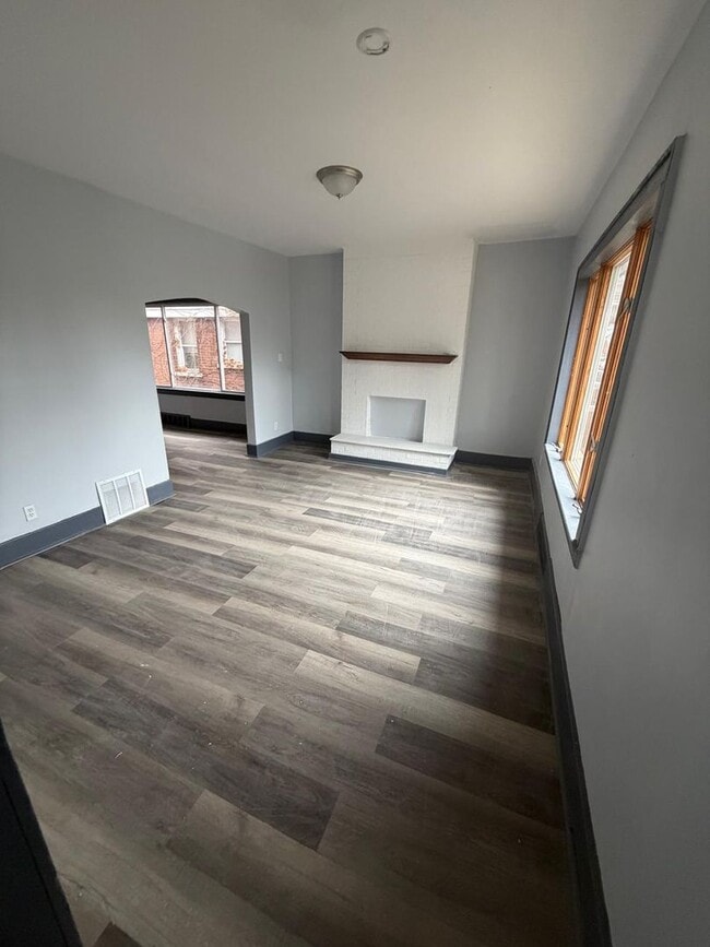 19551 Alcoy Ave in Detroit, MI - Building Photo - Building Photo