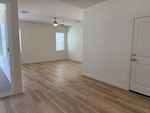 640 W Laredo St in Chandler, AZ - Building Photo - Building Photo