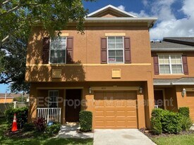 4331 Aristocrat Point in Oviedo, FL - Building Photo