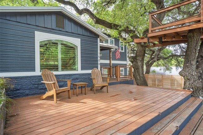 property at 1506 Chelsea Ln