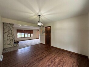 334 Little John Dr in Schererville, IN - Building Photo - Building Photo