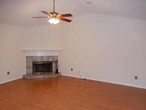 3195 Huttersfield Cir in Tallahassee, FL - Building Photo - Building Photo