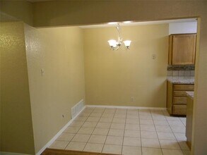 1121 Landsdale Ln in Saginaw, TX - Building Photo - Building Photo