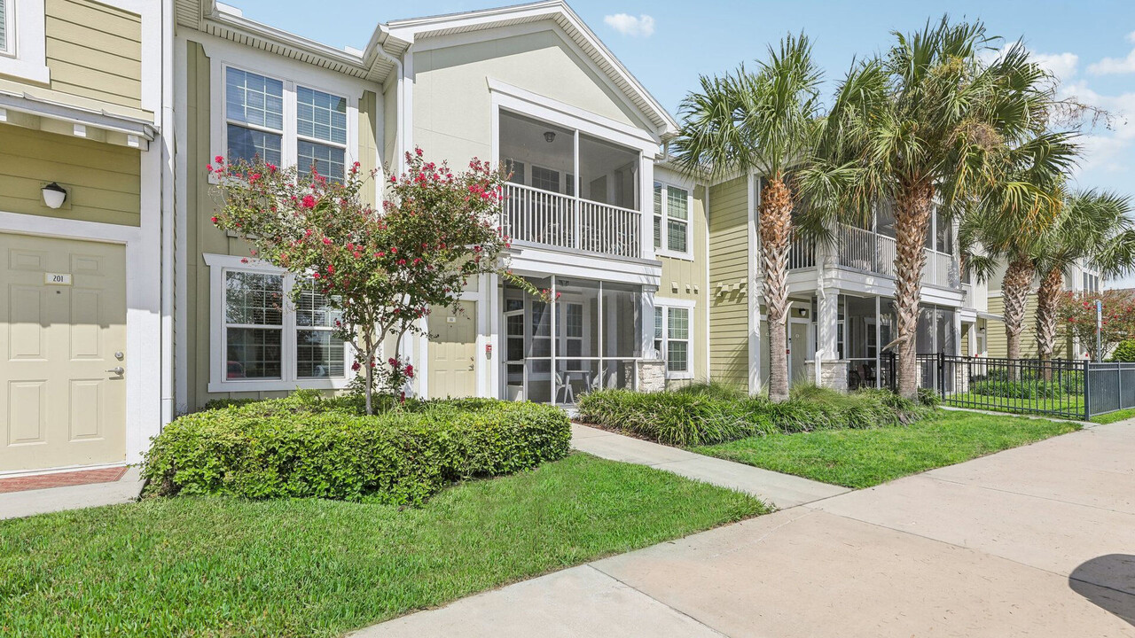 Springs at Tapestry in Kissimmee, FL - Building Photo