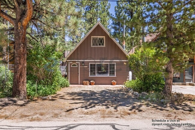 property at 813 E Fairway Blvd