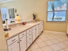 8722 Brittania Dr in Ft. Myers, FL - Building Photo - Building Photo