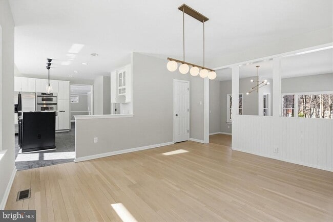 13835 Burntwoods Rd in Glenelg, MD - Building Photo - Building Photo