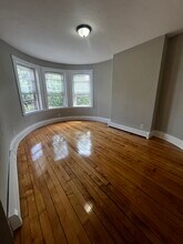 270 Bowdoin St, Unit #2 in Boston, MA - Foto de edificio - Building Photo