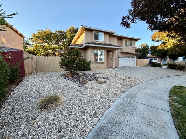 904 Larable Ct in Paso Robles, CA - Building Photo - Building Photo