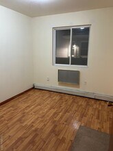 145-19 220th St in Queens, NY - Building Photo - Building Photo