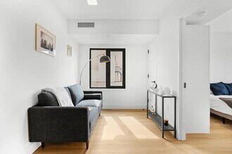 63 Pitt St in New York, NY - Building Photo - Building Photo