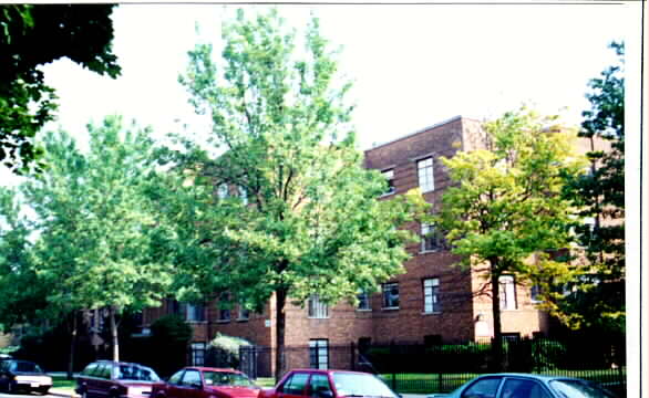 Wolcott Village in Chicago, IL - Building Photo - Building Photo