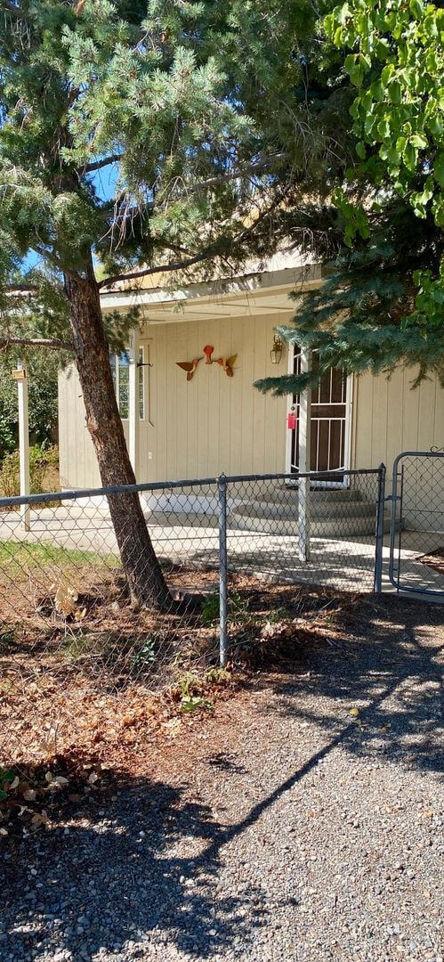 property at 1405 Gulledge Rd