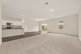 31334 Gayle Prairie Oaks St in Waller, TX - Building Photo - Building Photo