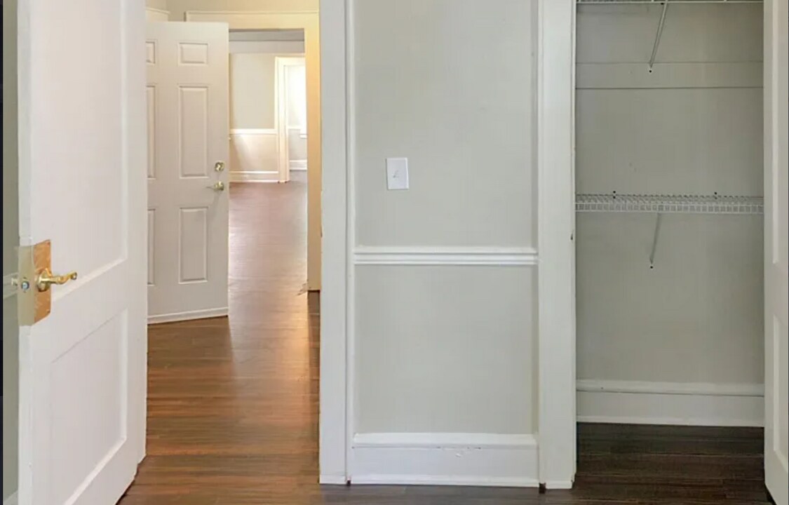 137 Willowdale Ave in Montclair, NJ - Building Photo
