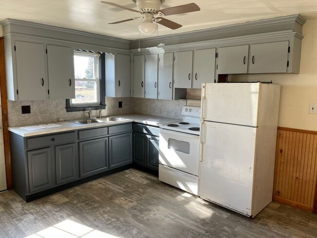 property at 12211 Williamsport Pike