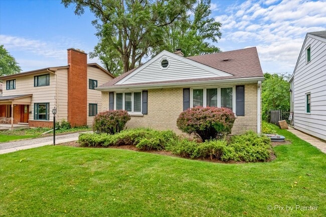 property at 4525 Saratoga Ave