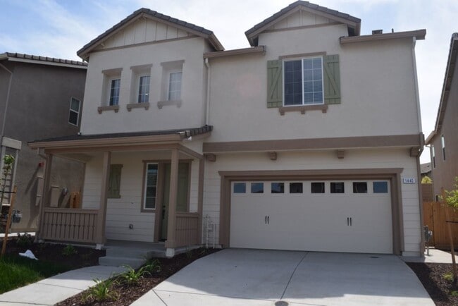 1440 Forsythia Dr
