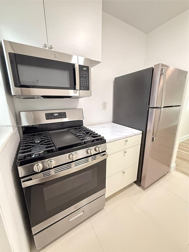 property at 542 Euclid Ave