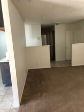 12620 Sholic Rd in Apple Valley, CA - Building Photo - Building Photo