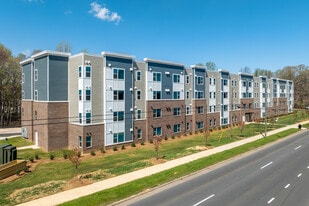 Galloway Crossing in Charlotte, NC - Building Photo