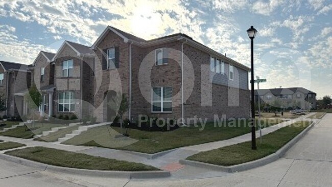 2875 Baneberry Ln in Mesquite, TX - Foto de edificio - Building Photo