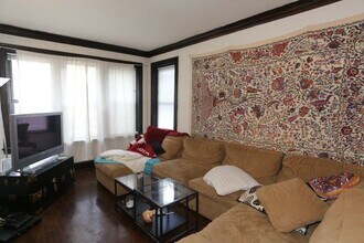 849 W Fletcher St, Unit 3C in Chicago, IL - Building Photo - Building Photo