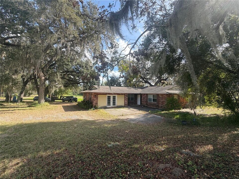 15340 Mallory Ln in Clermont, FL - Building Photo