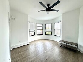1510 Tremont St, Unit 3 in Boston, MA - Building Photo