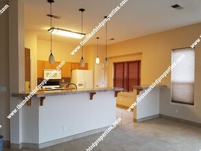 10015 Silverton Dr NW in Albuquerque, NM - Building Photo - Building Photo