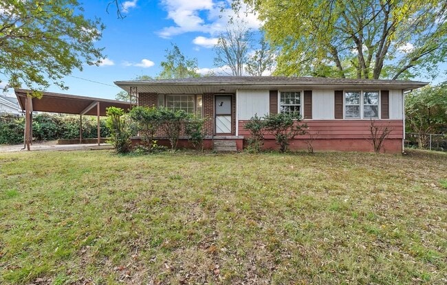 1829 River Dr in Nashville, TN - Foto de edificio - Building Photo