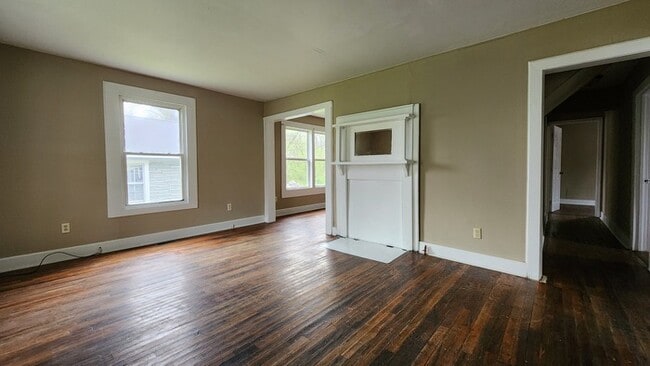 property at 1715 Mary St