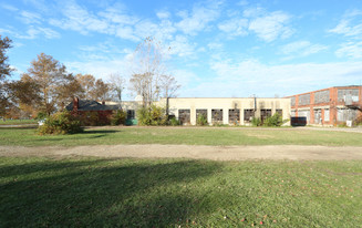 Franklinton Art Lofts in Columbus, OH - Foto de edificio - Building Photo