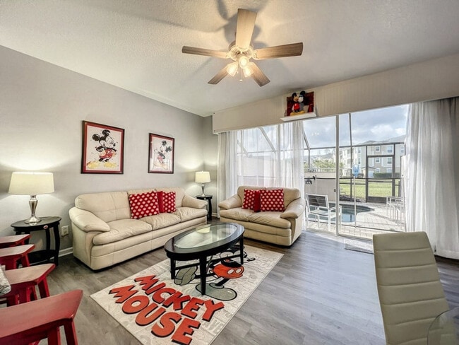 2314 Silver Palm Dr