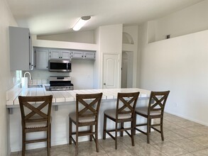 7303 Asseri St in Bakersfield, CA - Building Photo - Building Photo